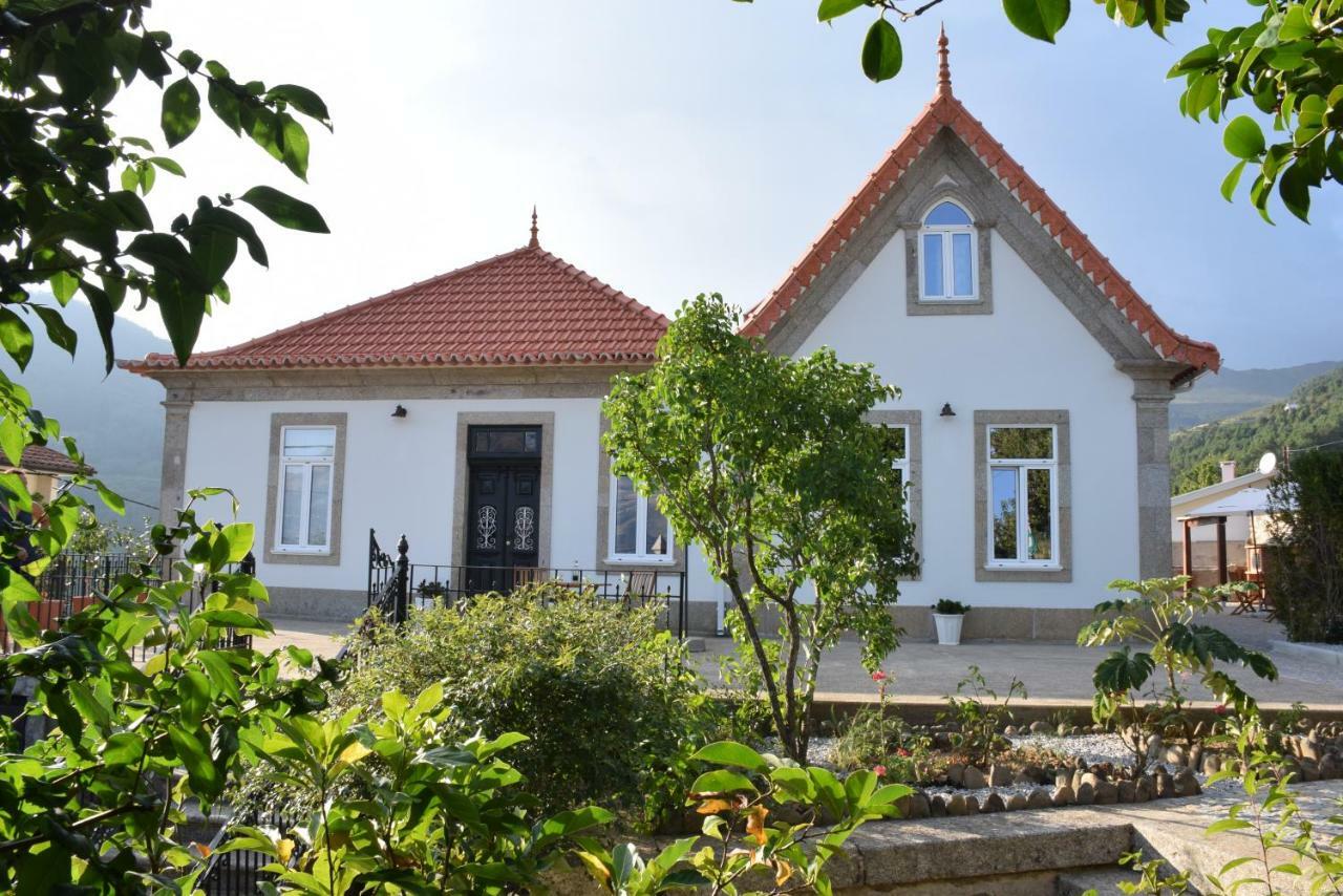 Casa De Carrapatelo Hotel Mesão Frio Kültér fotó